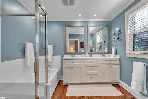 201 Brookwood Drive Greenville SC 29605