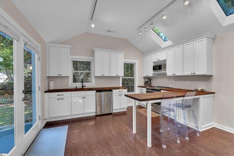 201 Brookwood Drive Greenville SC 29605