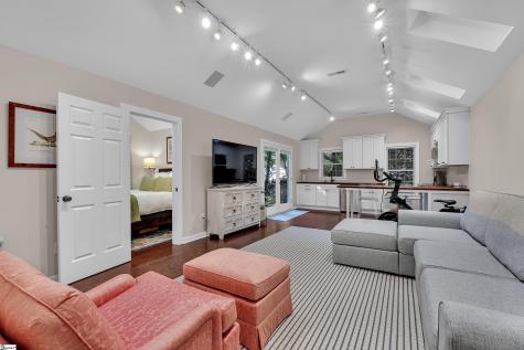 201 Brookwood Drive Greenville SC 29605