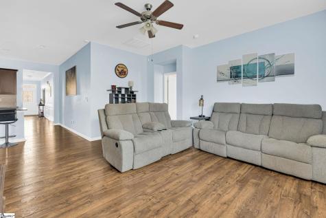 461 All Seasons Drive Boiling Springs SC 29316