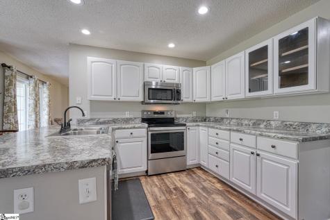 103 Cheyenne Ridge Trail Campobello SC 29322