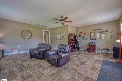 103 Cheyenne Ridge Trail Campobello SC 29322