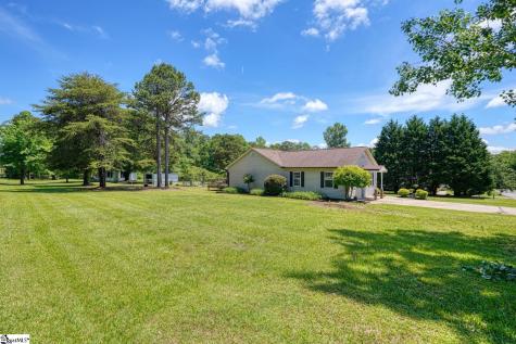 103 Cheyenne Ridge Trail Campobello SC 29322