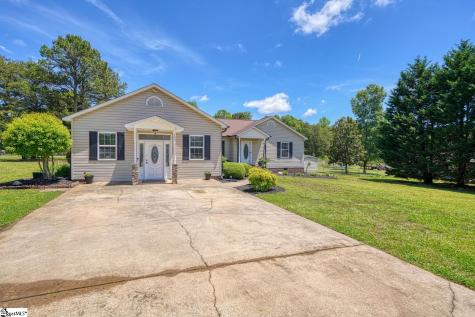 103 Cheyenne Ridge Trail Campobello SC 29322