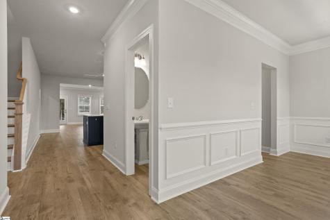 335 Goldenrod Court Seneca SC 29678