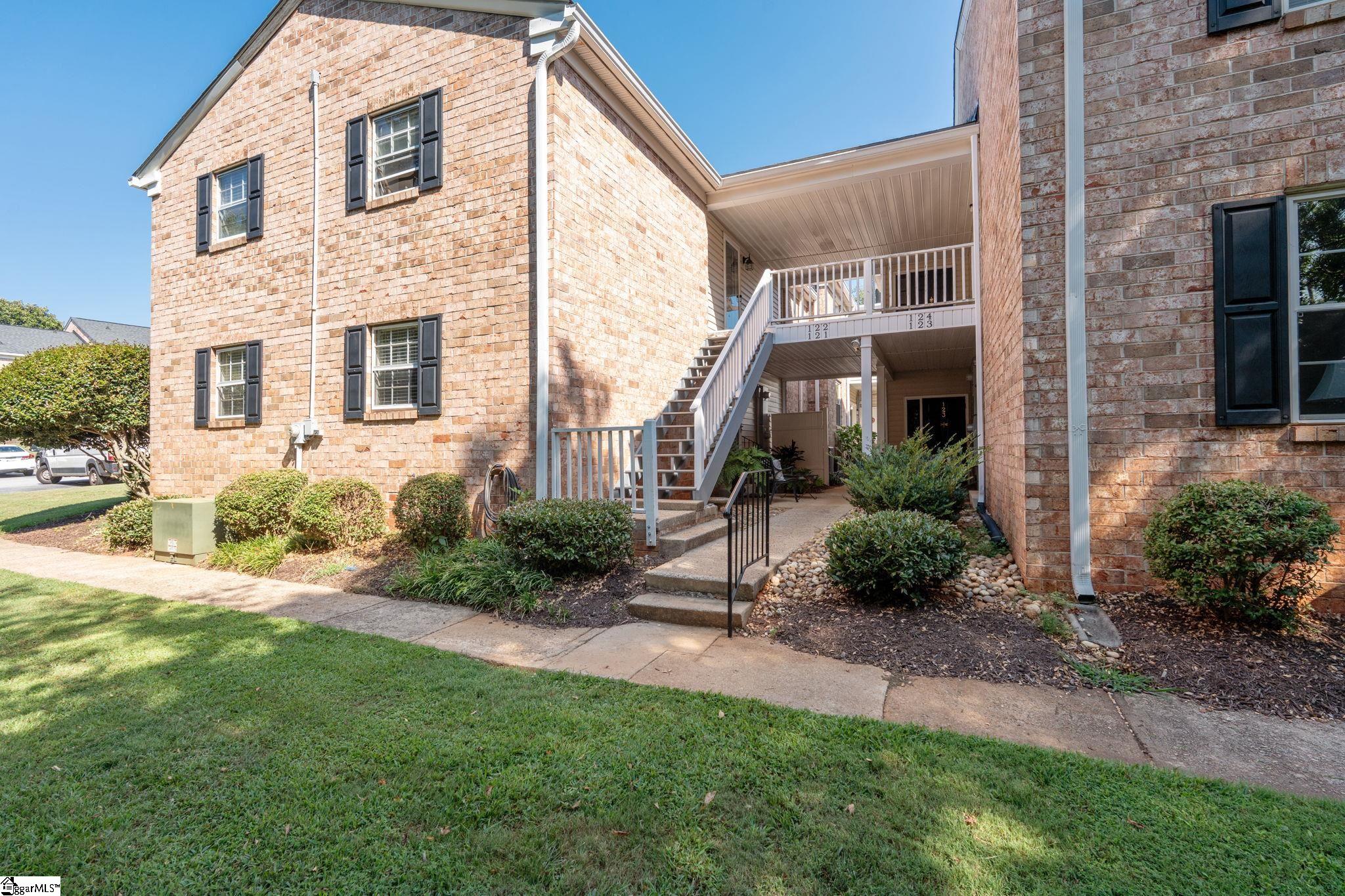925 Cleveland Street Greenville SC 29601