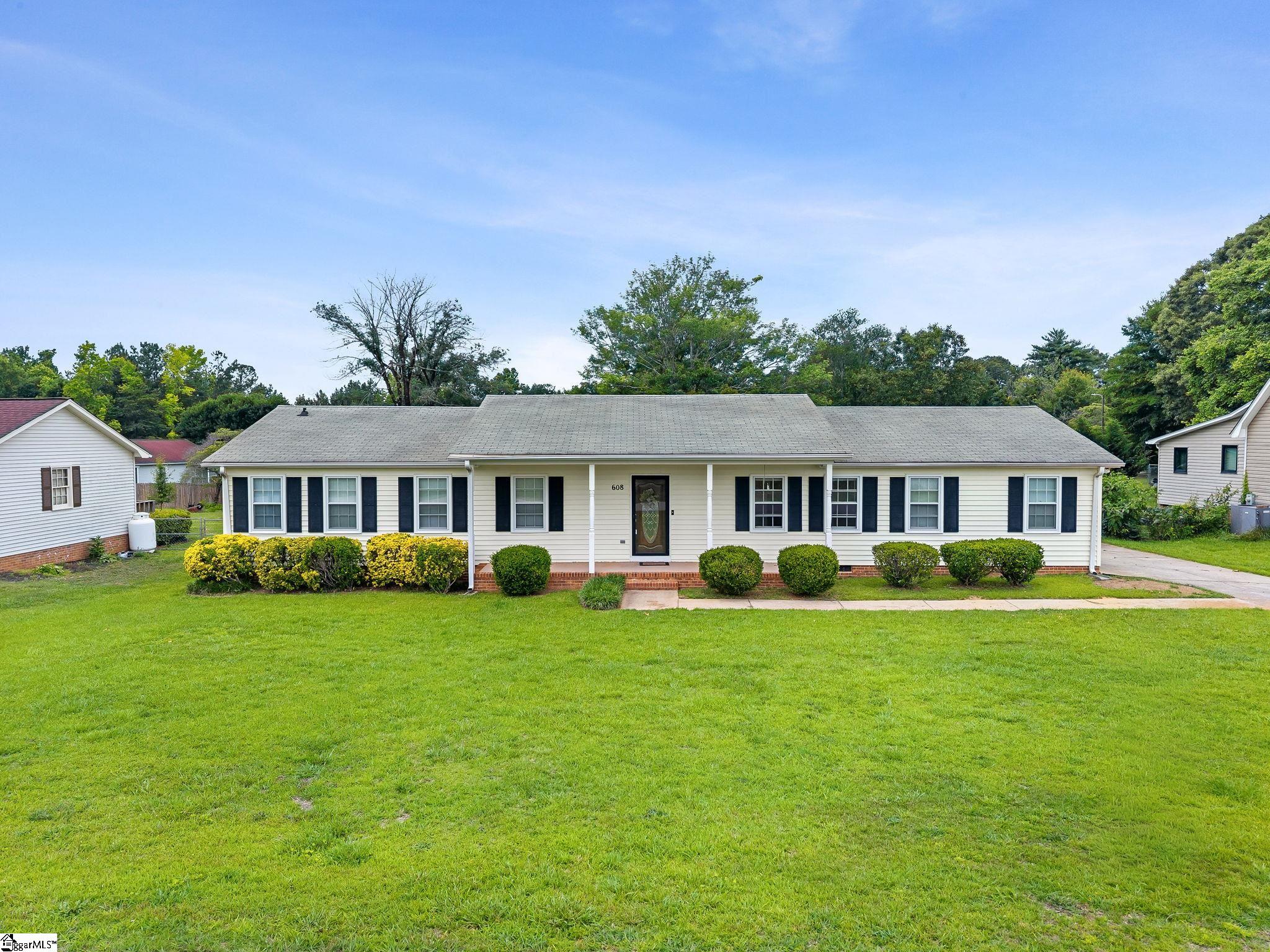 608 Lenhardt Road Greenville SC 29611