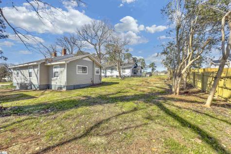 8180 Ninth Street Boiling Springs SC 29316