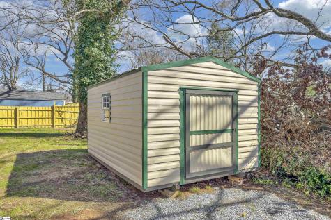 8180 Ninth Street Boiling Springs SC 29316