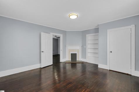 8180 Ninth Street Boiling Springs SC 29316