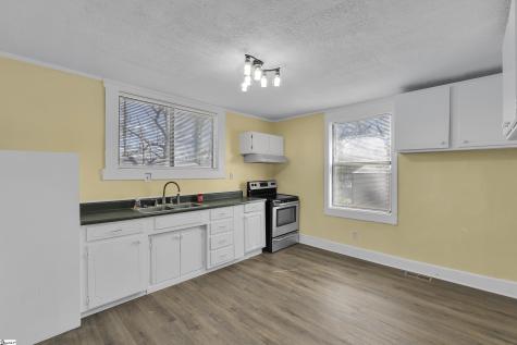 8180 Ninth Street Boiling Springs SC 29316