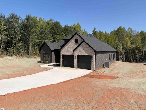 8632 Parris Bridge Road Chesnee SC 29323