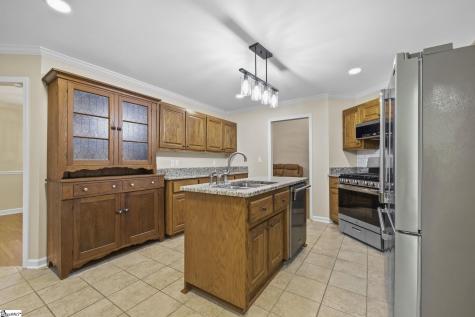 4 Plum Creek Lane Greenville SC 29607