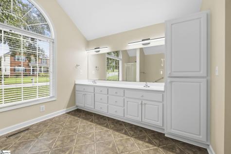 4 Plum Creek Lane Greenville SC 29607