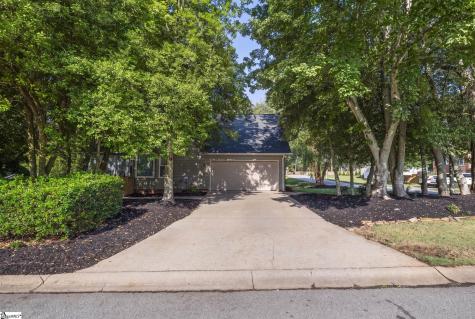 4 Plum Creek Lane Greenville SC 29607
