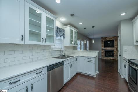 509 Oak Circle Easley SC 29640