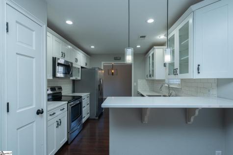 509 Oak Circle Easley SC 29640