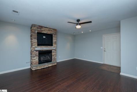 509 Oak Circle Easley SC 29640