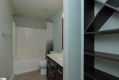 509 Oak Circle Easley SC 29640