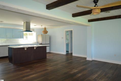 1183 Sandy Plains Road Tryon NC 28782
