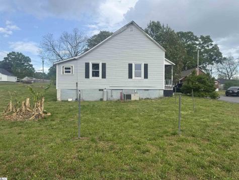 330 B Street Jonesville SC 29353