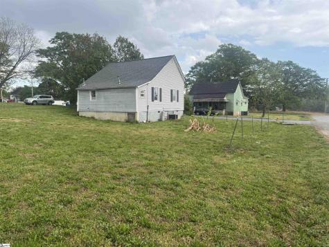 330 B Street Jonesville SC 29353