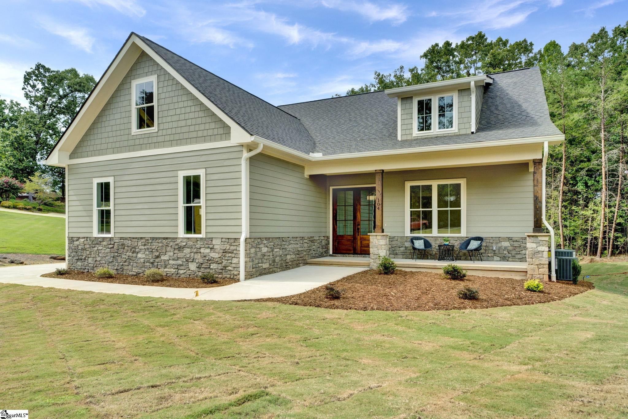 104 W Sunset Court Seneca SC 29672