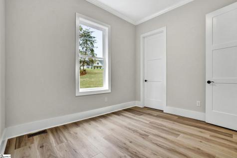 104 W Sunset Court Seneca SC 29672