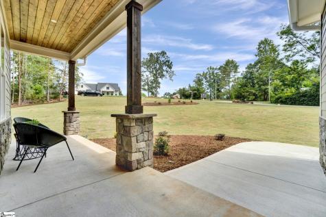 104 W Sunset Court Seneca SC 29672