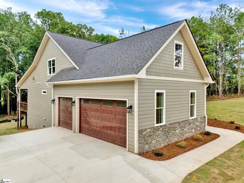 104 W Sunset Court Seneca SC 29672