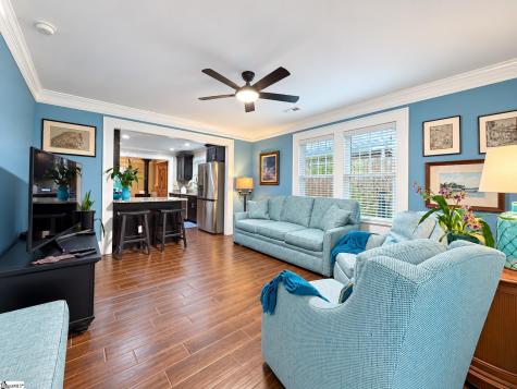 23 Underwood Avenue Greenville SC 29607