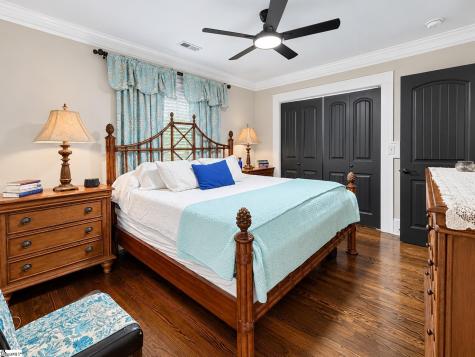 23 Underwood Avenue Greenville SC 29607