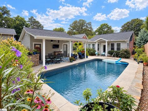 23 Underwood Avenue Greenville SC 29607
