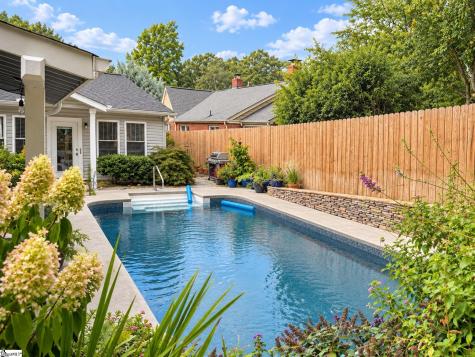 23 Underwood Avenue Greenville SC 29607