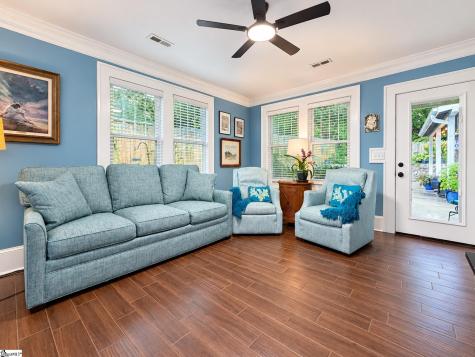 23 Underwood Avenue Greenville SC 29607