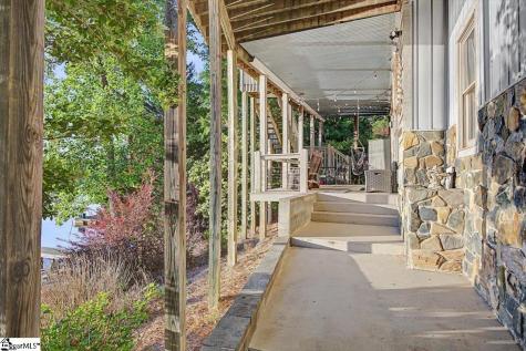 1113 Dickson Road Campobello SC 29322