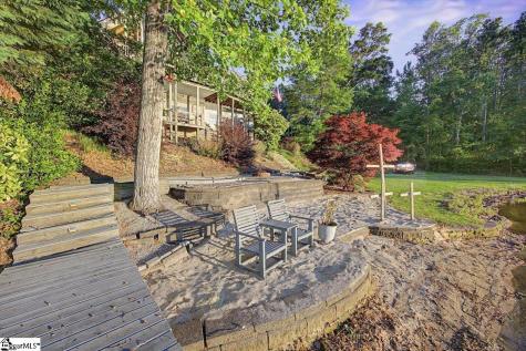 1113 Dickson Road Campobello SC 29322