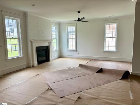 1015 Tudor Cottage Trail Boiling Springs SC 29316