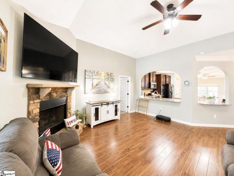 105 Verdana Court Simpsonville SC 29680
