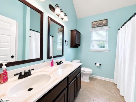 105 Verdana Court Simpsonville SC 29680