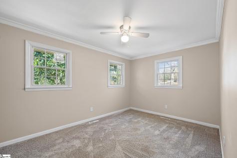 101 Nottingham Lane Easley SC 29640