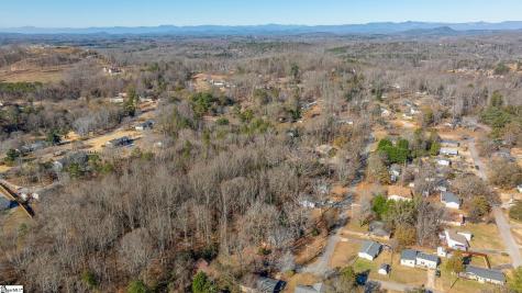 101 Nottingham Lane Easley SC 29640