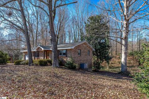 101 Nottingham Lane Easley SC 29640