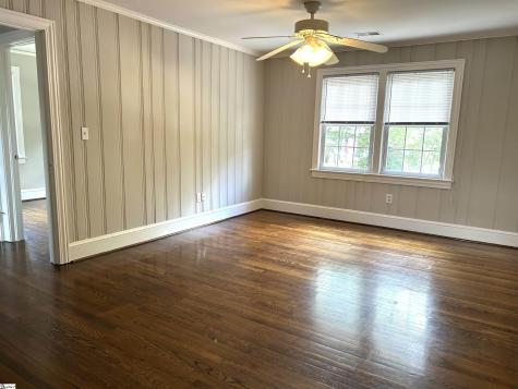 5 Whitsett Street Greenville SC 29601