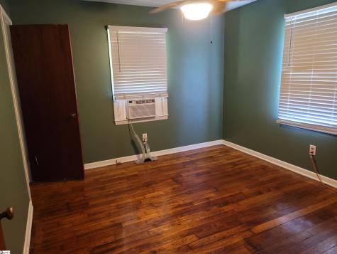 413 Barclay Avenue Gaffney SC 29340