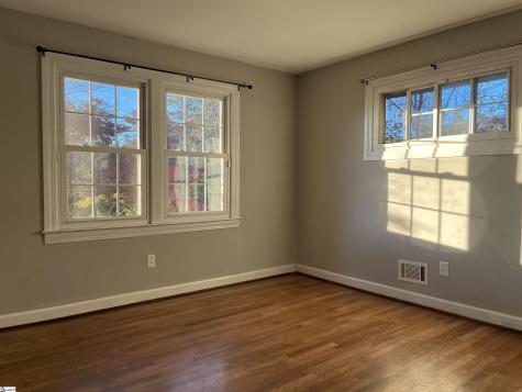 19 Woodridge Drive Greenville SC 29611