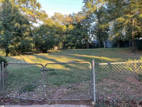 19 Woodridge Drive Greenville SC 29611