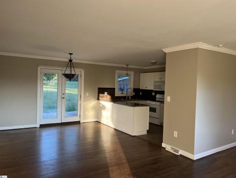 19 Woodridge Drive Greenville SC 29611