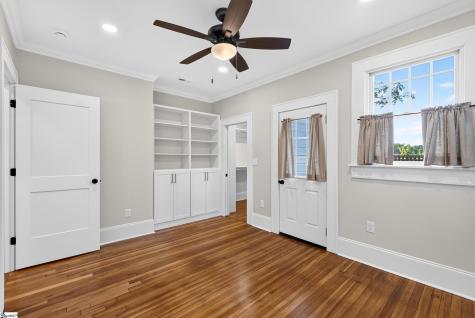 20 E Earle Street Greenville SC 29609