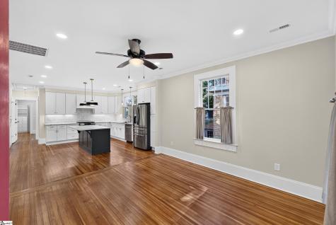 20 E Earle Street Greenville SC 29609